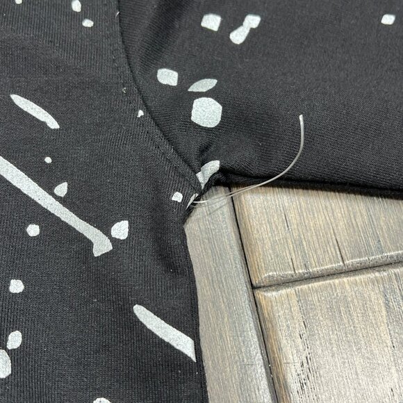 Elite Premium Denim NWOT Sweater - Picture 6 of 8